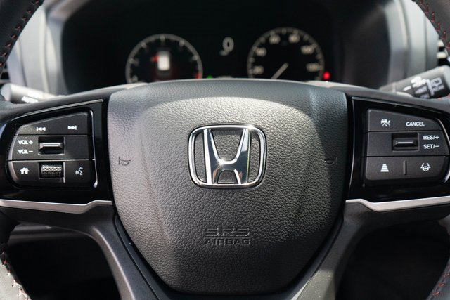 Used 2025 Honda Odyssey Sport-L image 25