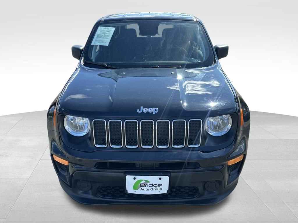 Used 2020 Jeep Renegade Sport w/ UConnect 7.0 Group image 2