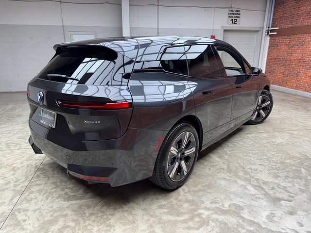 Used 2026 BMW iX xDrive45 image 5