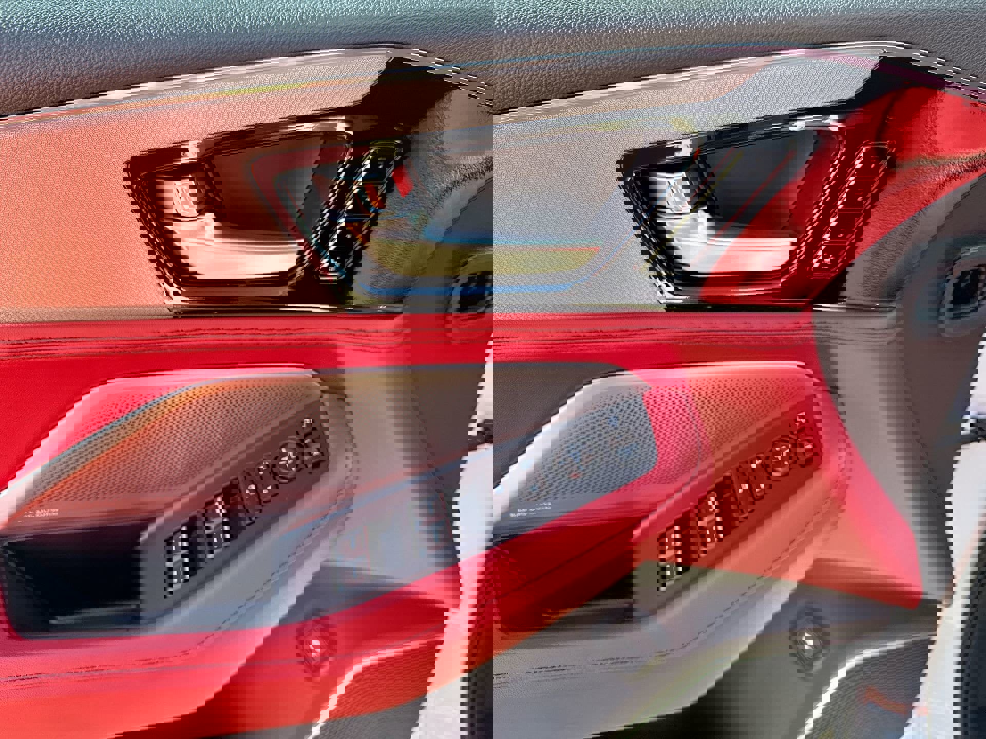 Used 2026 Acura MDX A-Spec image 15