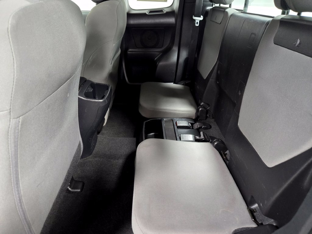Used 2017 Toyota Tacoma SR RWD image 27