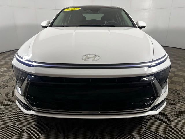 Used 2025 Hyundai Sonata SEL image 2