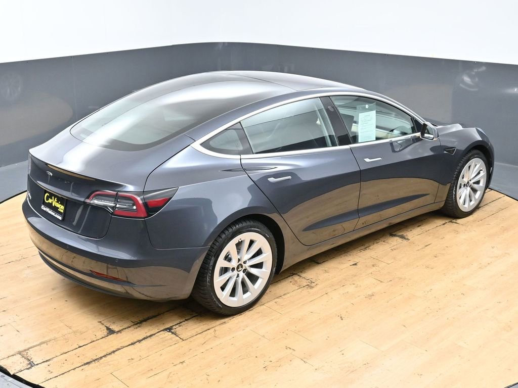Used 2018 Tesla Model 3 Long Range image 48
