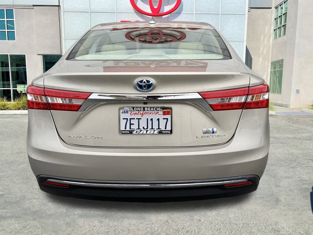 Used 2015 Toyota Avalon XLE Touring image 7