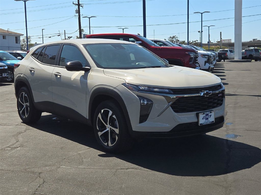 New 2026 Chevrolet Trax RS FWD image 25