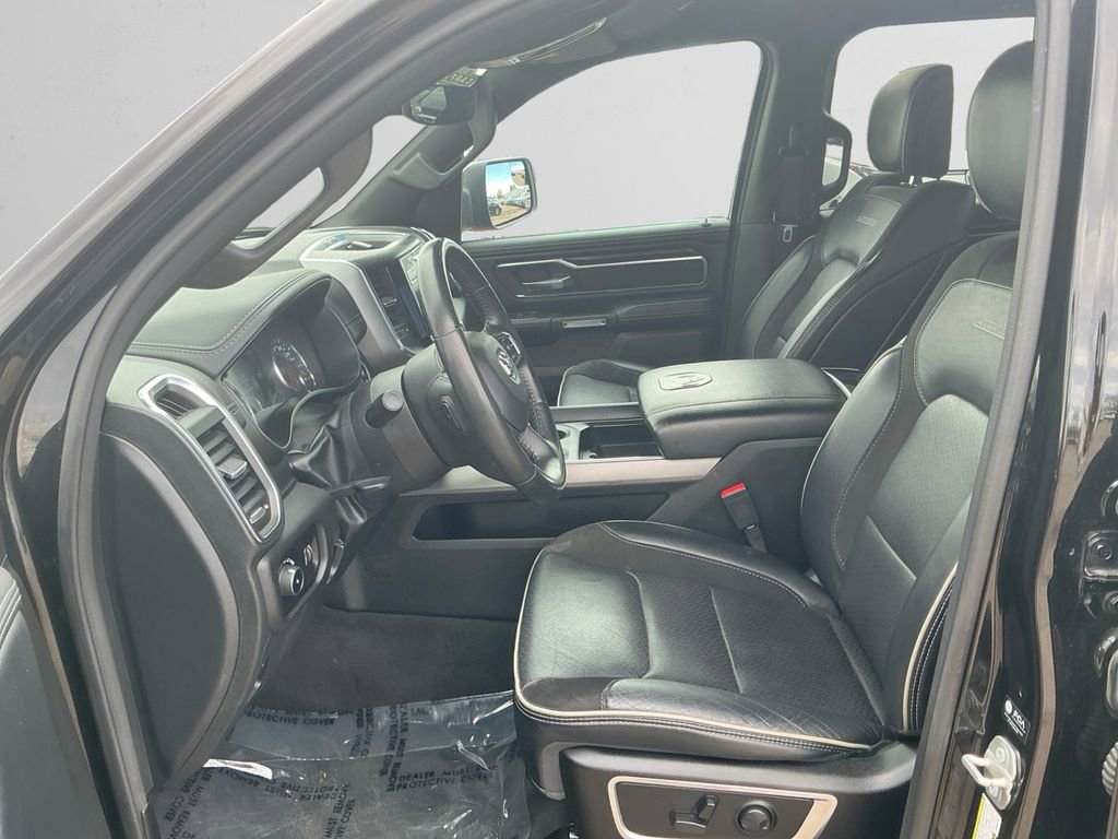 Used 2024 RAM 1500 Laramie image 9