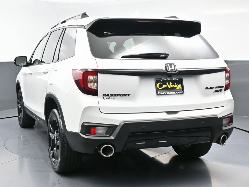 Used 2024 Honda Passport Black Edition image 7