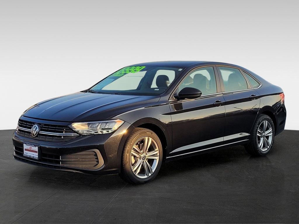 Used 2024 Volkswagen Jetta SE image 8
