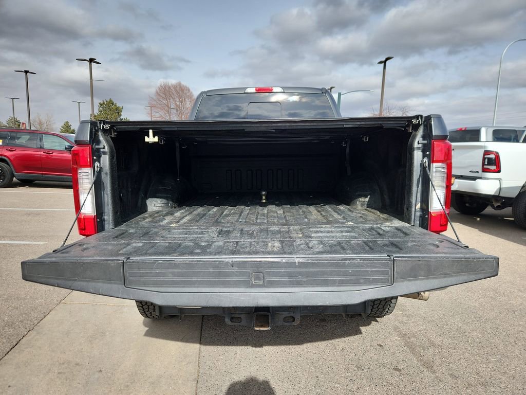 Used 2018 Ford F350 Lariat w/ Lariat Ultimate Package image 10