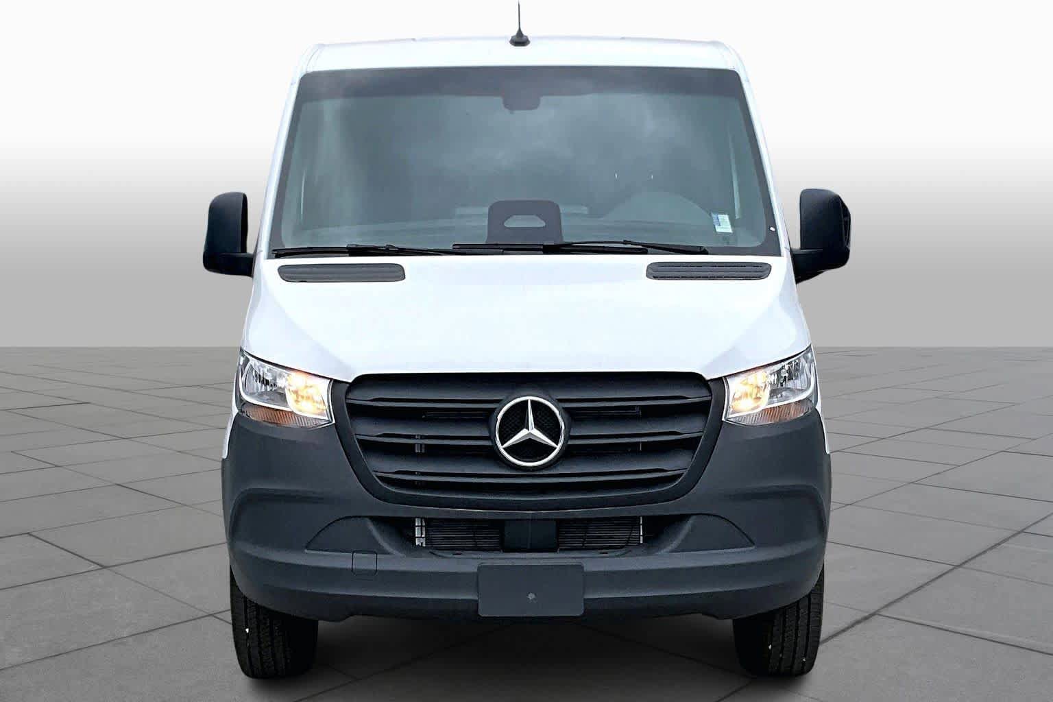 New 2025 Mercedes-Benz Sprinter 2500 image 3