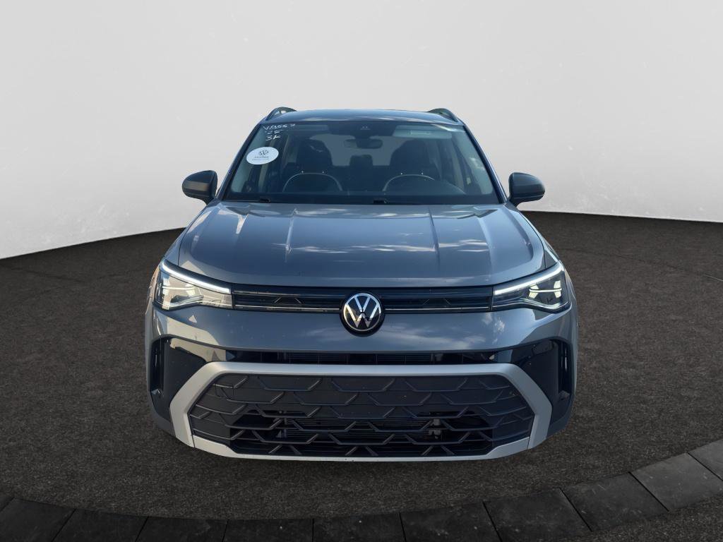 Used 2025 Volkswagen Taos S FWD image 2
