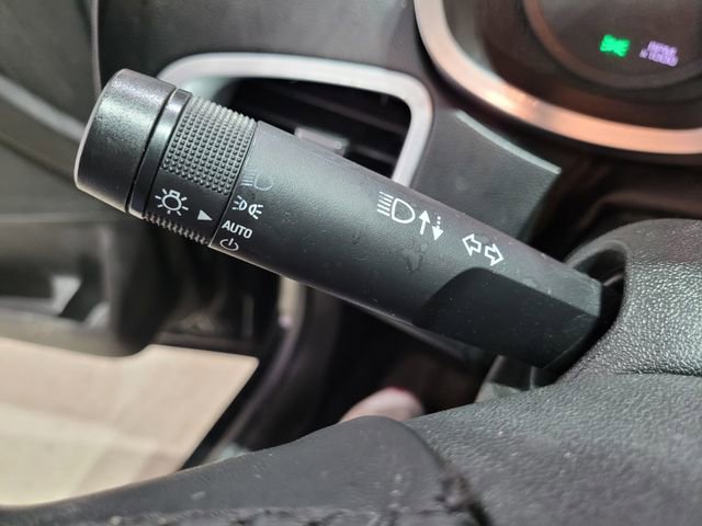 Used 2016 Chevrolet Equinox LT w/ Convenience Package image 37