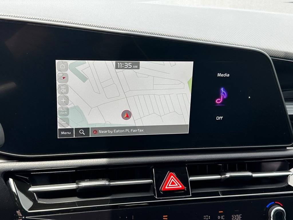 New 2026 Kia Niro EX FWD image 19