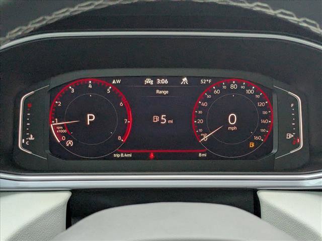 New 2026 Volkswagen Taos SEL image 12