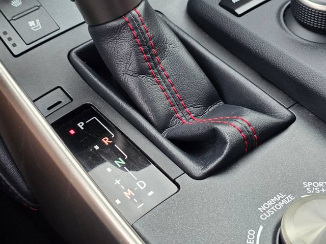 Used 2020 Lexus IS 350 F Sport w/ F Sport Package RWD image 34