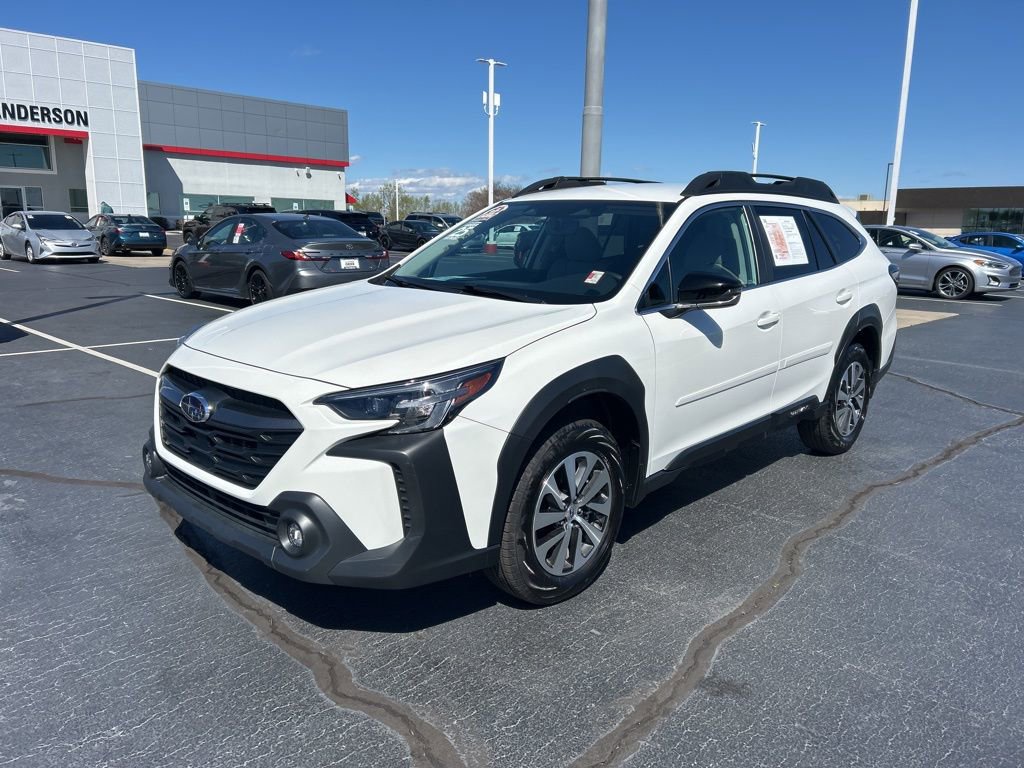 Used 2025 Subaru Outback Premium w/ Popular Package #1 image 1