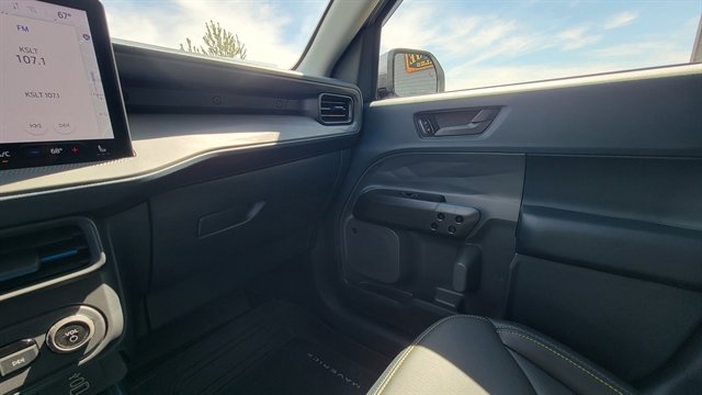 Used 2026 Ford Maverick Lobo AWD/4WD image 42