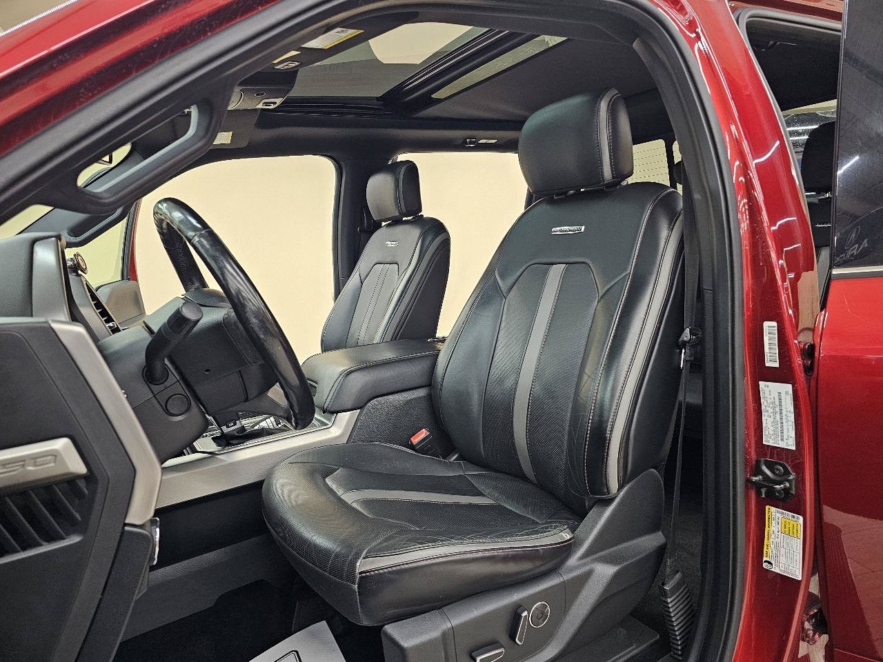 Used 2018 Ford F150 Platinum w/ Equipment Group 701A Luxury RWD image 17