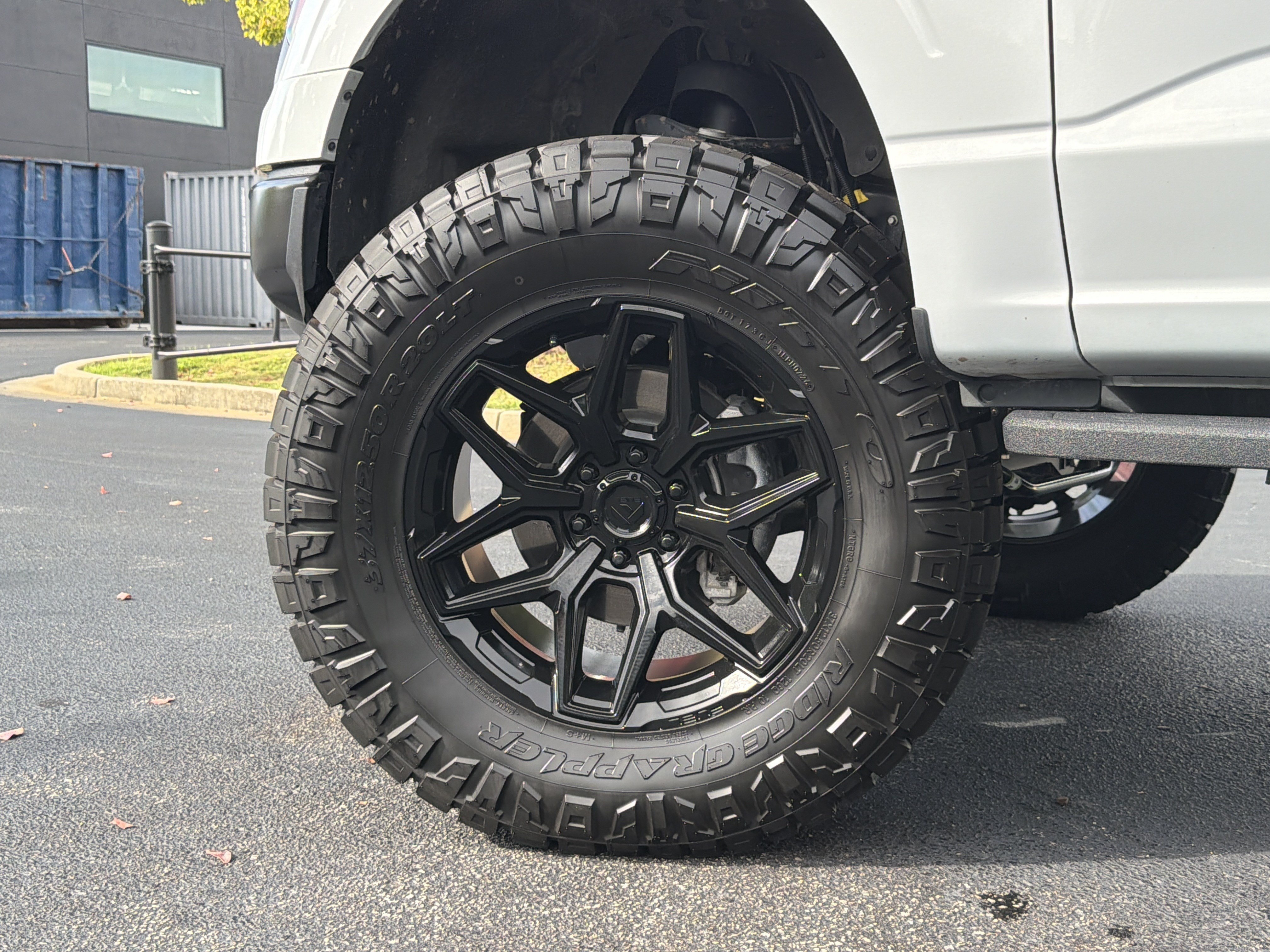 Used 2025 Ford F150 Tremor w/ Equipment Group 402A High AWD/4WD image 17