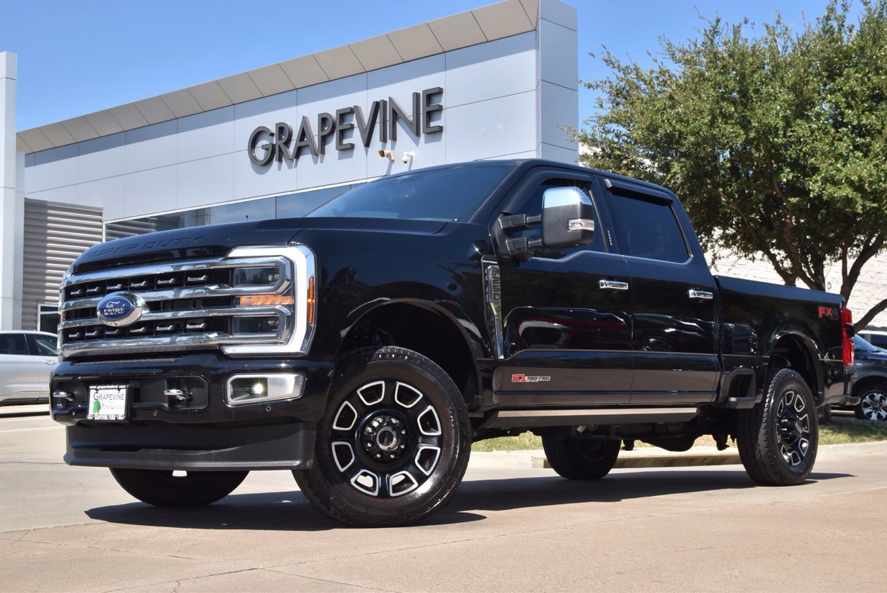 Used 2024 Ford F250 Platinum AWD/4WD image 2