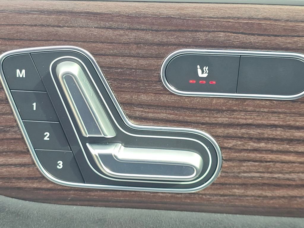 Used 2026 Mercedes-Benz GLA 250 4MATIC image 6