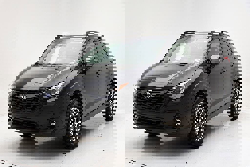 Used 2024 Subaru Crosstrek 2.0i Premium w/ Popular Package #3 AWD/4WD image 2