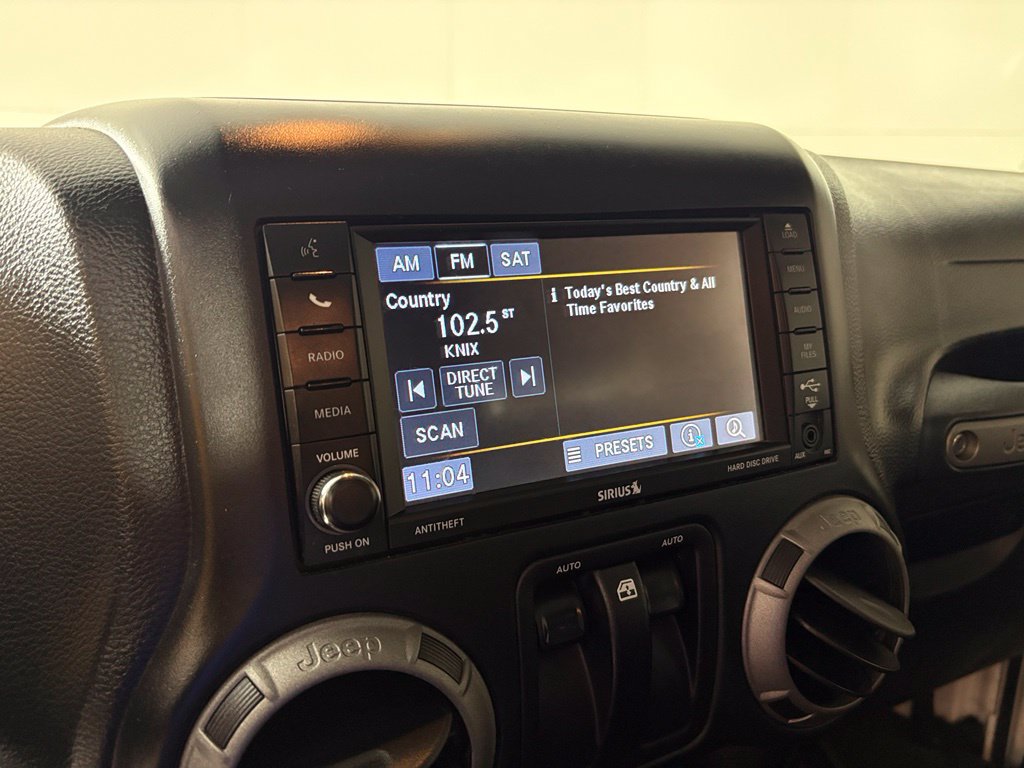 Used 2017 Jeep Wrangler Sport AWD/4WD image 26