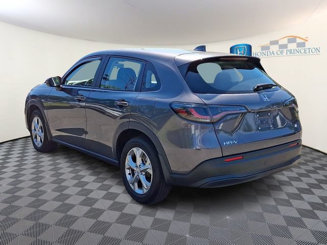 Certified 2025 Honda HR-V LX image 4