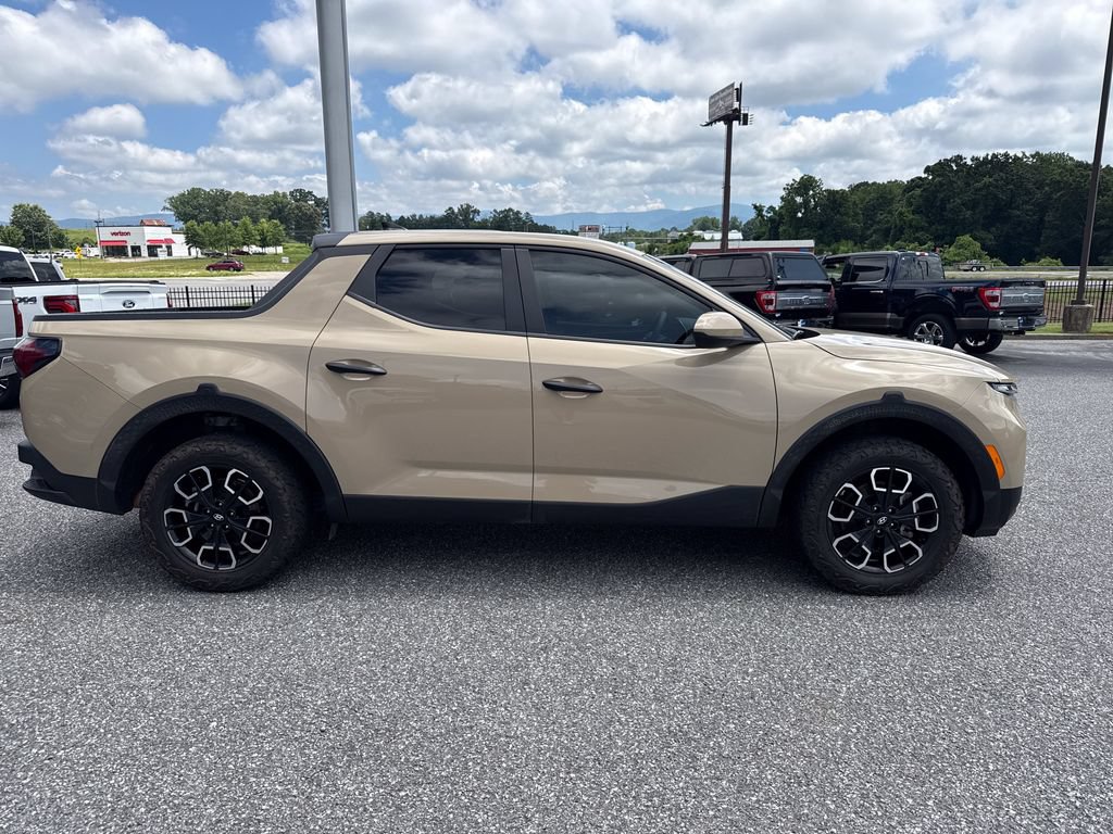 Used 2023 Hyundai Santa Cruz SE AWD/4WD image 8