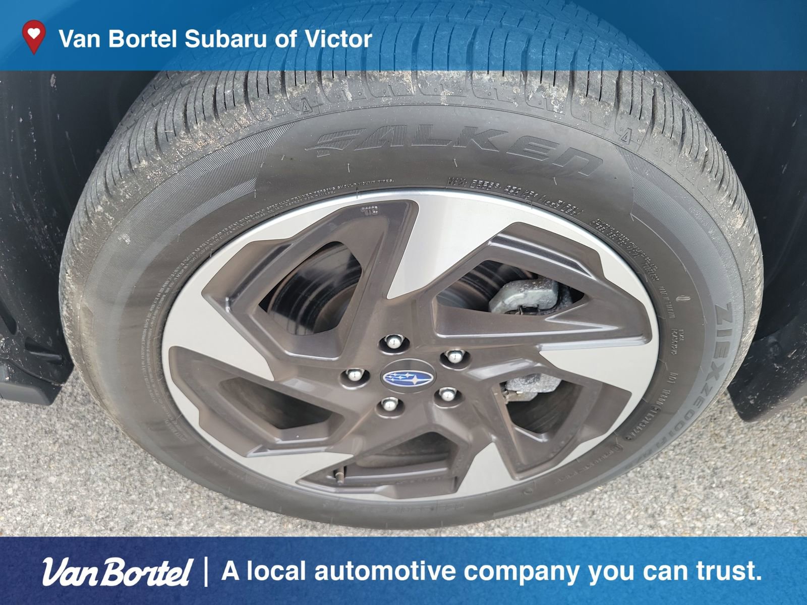 Certified 2025 Subaru Crosstrek 2.5i Limited AWD/4WD image 9