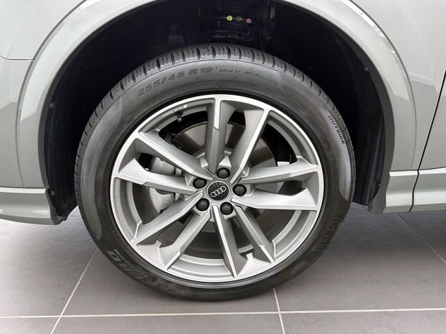 Certified 2024 Audi Q3 2.0T Premium Plus AWD/4WD image 8