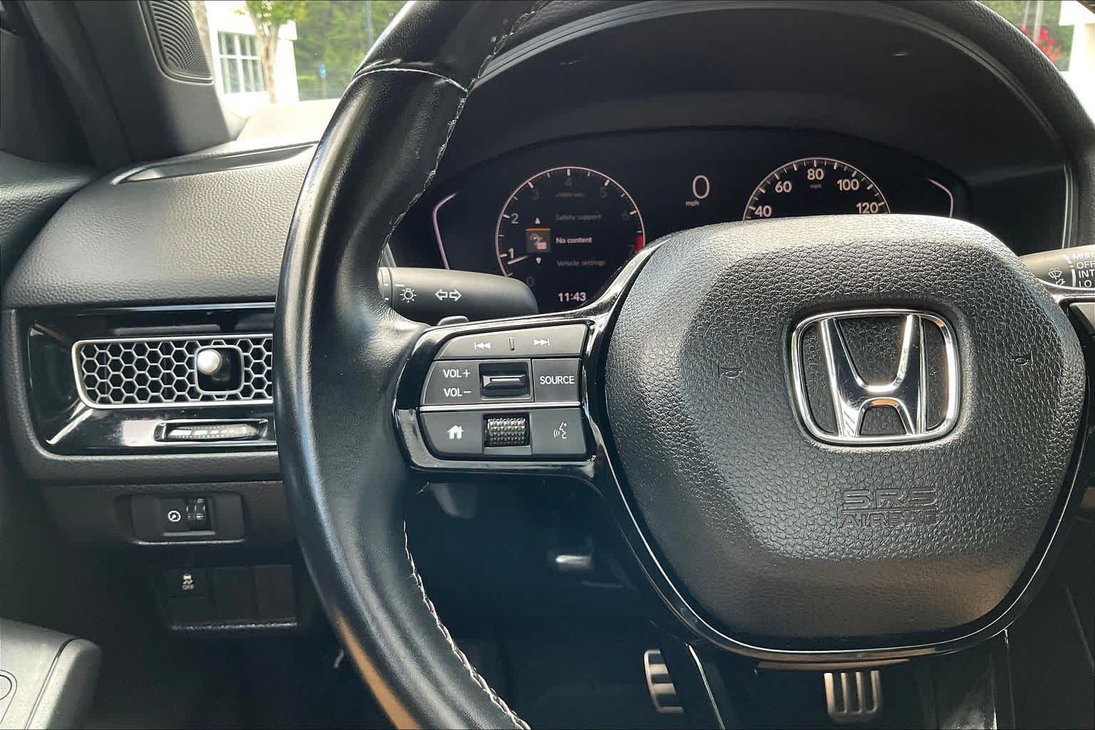 Used 2025 Honda Civic Sport image 23