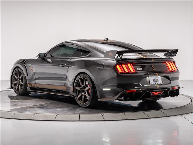 Used 2022 Ford Mustang Shelby GT500 w/ Carbon Fiber Track Pack image 3
