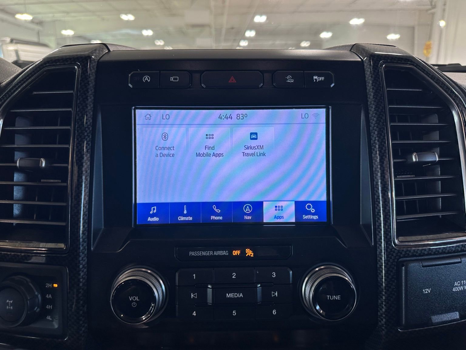 Used 2020 Ford F150 Raptor w/ Equipment Group 802A Luxury AWD/4WD image 31