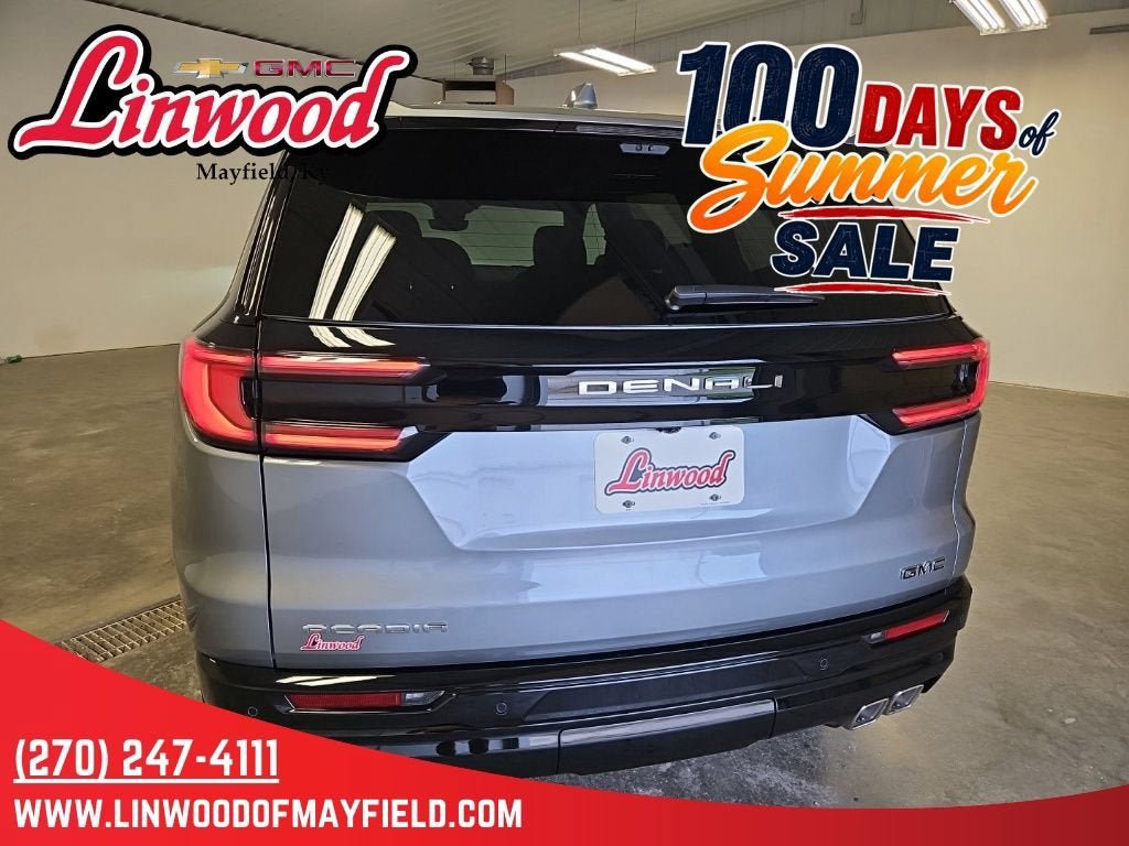 New 2027 GMC Acadia Denali Ultimate FWD image 4