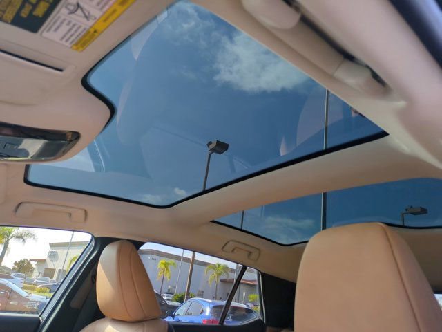 Used 2023 Lexus RZ 450e Premium w/ Technology Package image 25