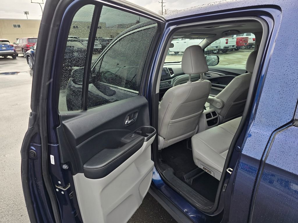 Used 2019 Honda Ridgeline RTL image 15