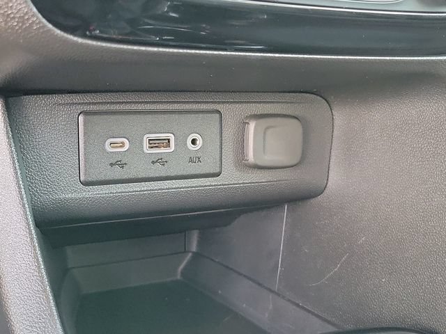 Used 2023 Buick Encore GX Select FWD image 20