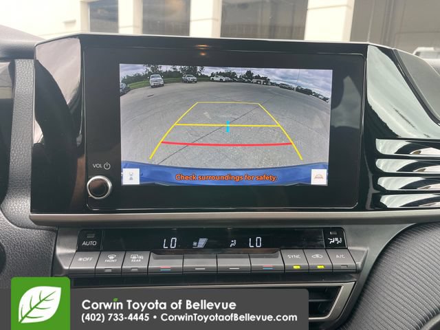 Used 2025 Toyota Camry SE FWD image 19