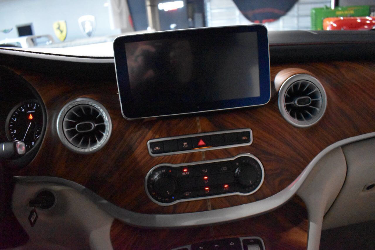 Used 2021 Mercedes-Benz Metris Passenger image 71