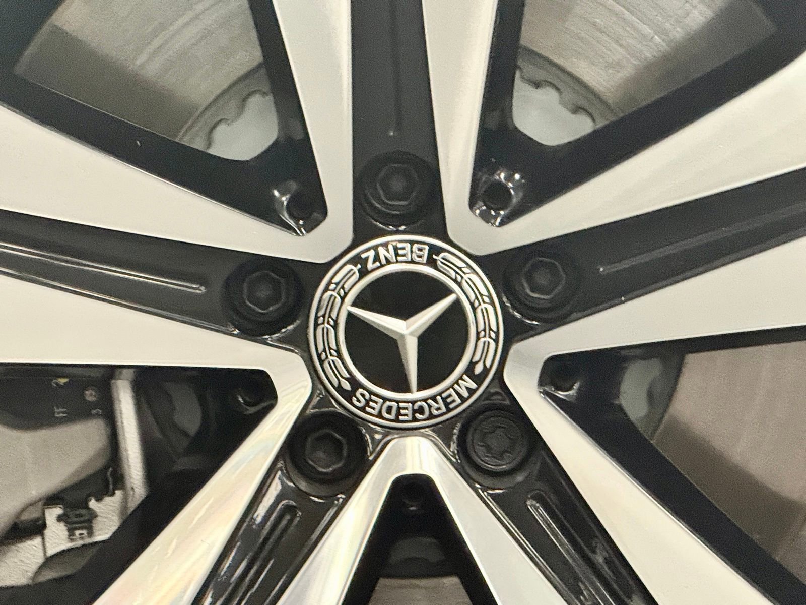 Used 2025 Mercedes-Benz E 450 4MATIC All-Terrain Wagon image 18