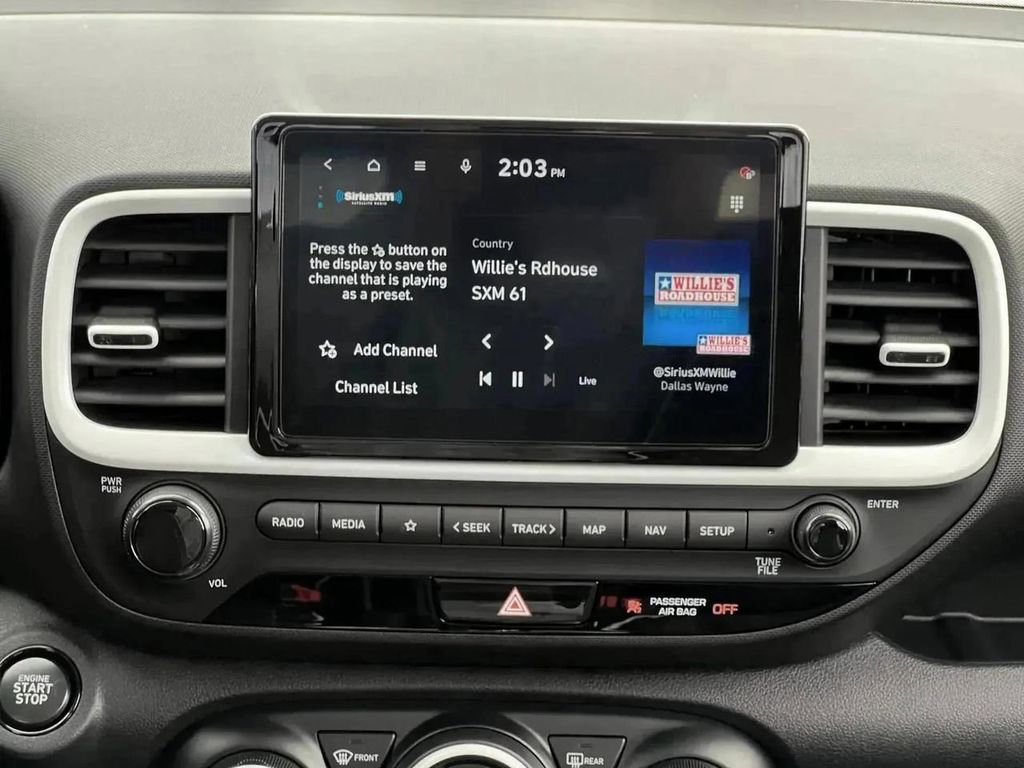 New 2025 Hyundai Venue Limited image 37