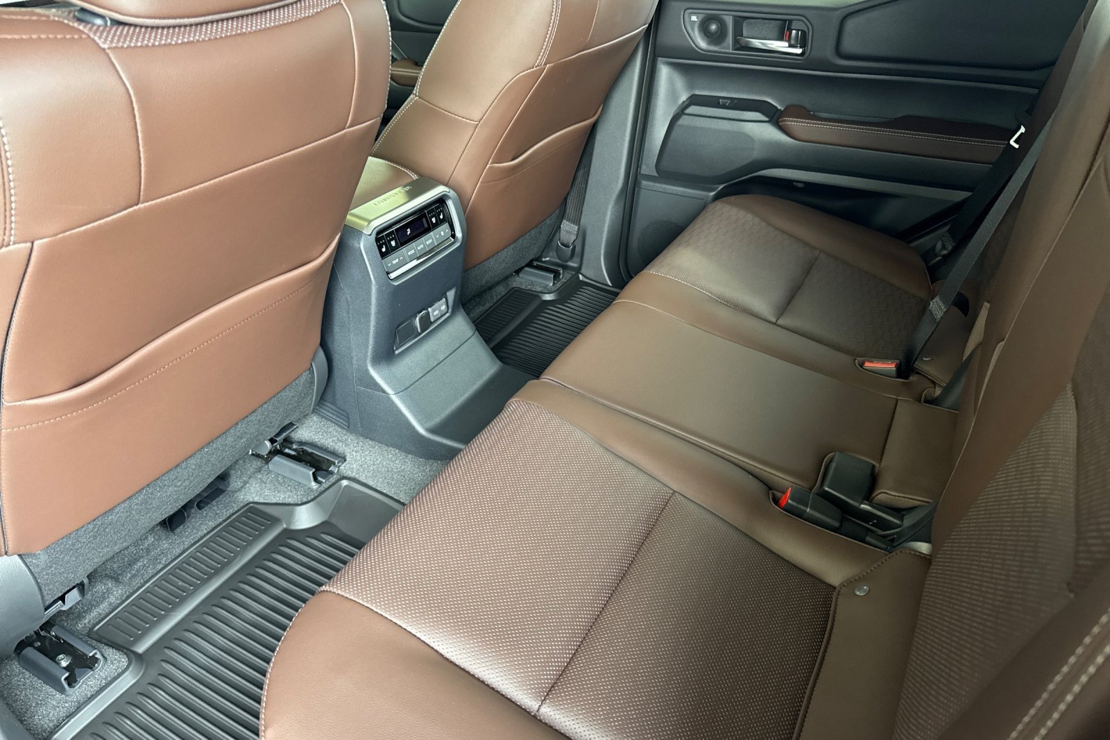 New 2027 Toyota Land Cruiser AWD/4WD image 12
