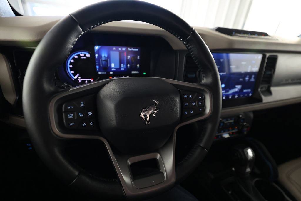 Used 2023 Ford Bronco Wildtrak AWD/4WD image 17