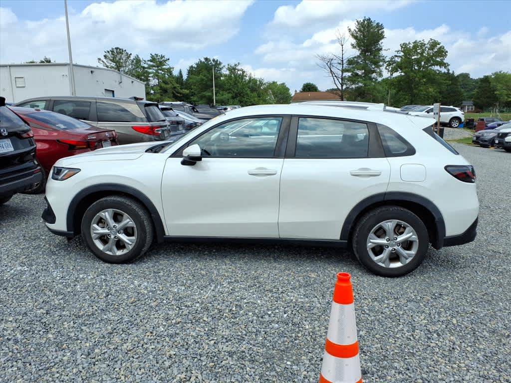 Used 2023 Honda HR-V LX image 4