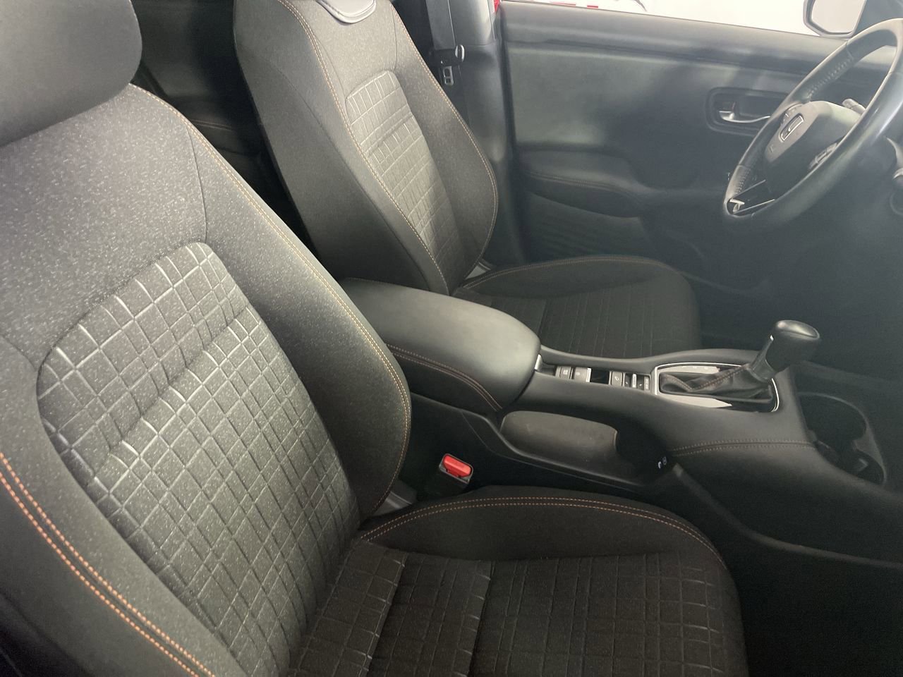 Used 2024 Honda HR-V Sport image 23