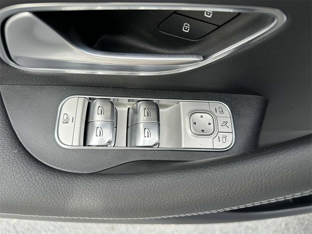 New 2025 Mercedes-Benz GLE 450 4MATIC image 12