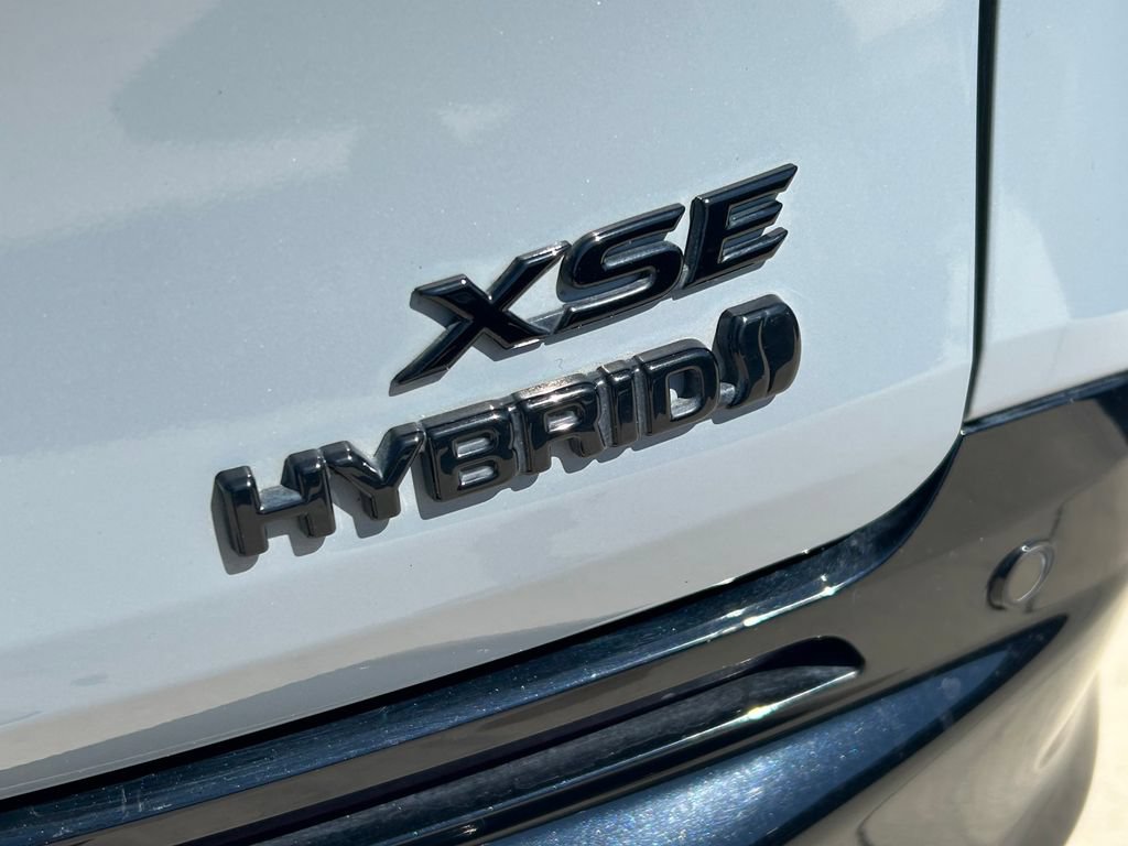 Certified 2024 Toyota Sienna XSE w/ XSE Premium Package AWD/4WD image 14