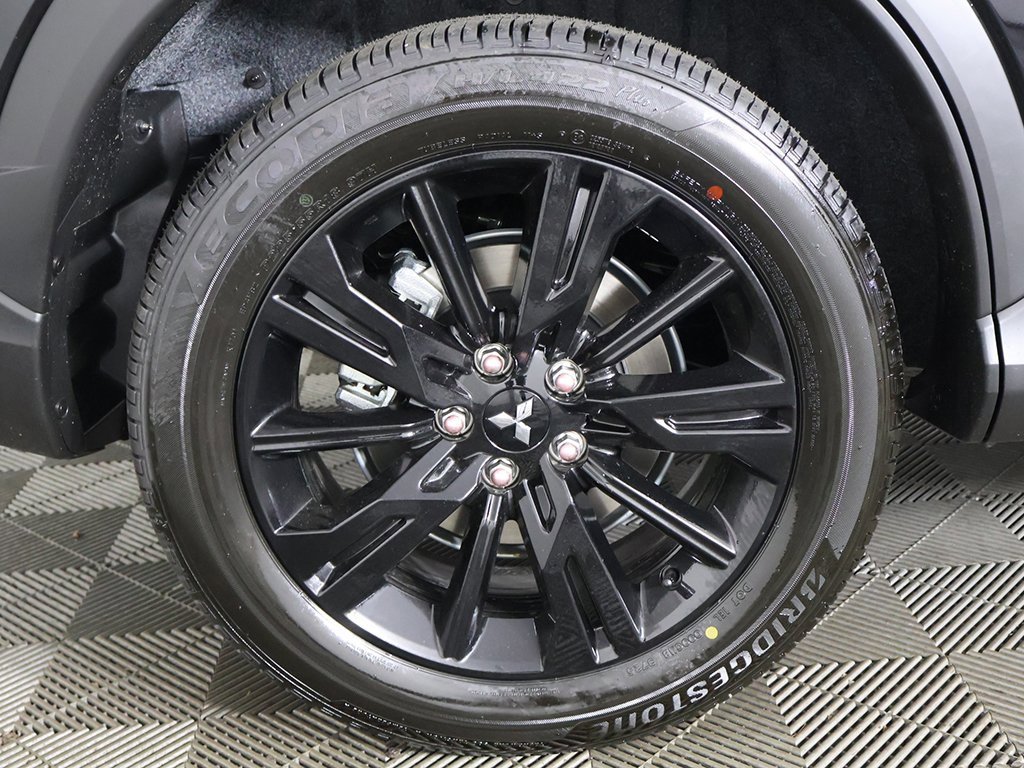 New 2026 Mitsubishi Eclipse Cross LE image 16