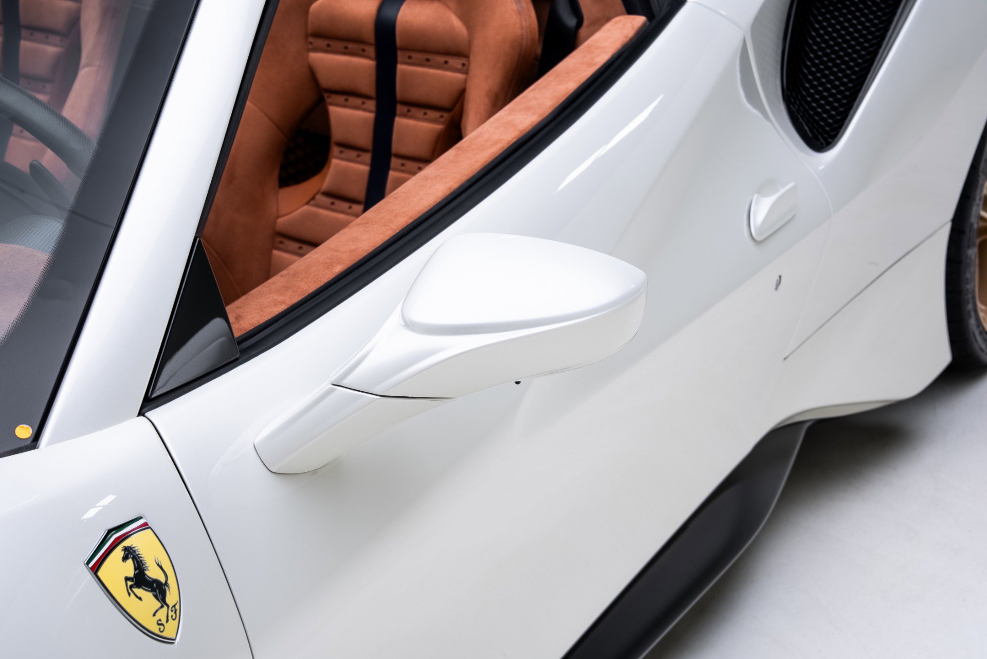 Used 2020 Ferrari 488 Pista image 27